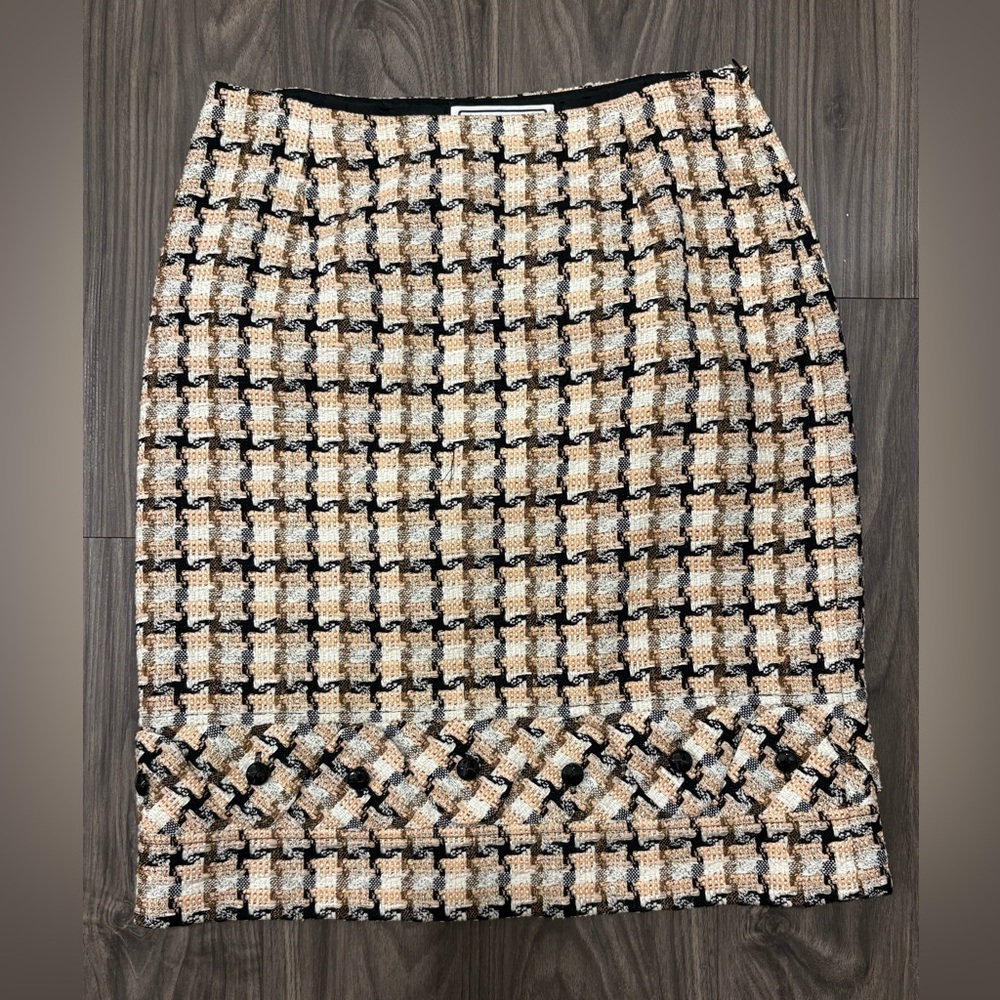 Carlisle Cream, Pink & Black Embellished Pencil Skirt